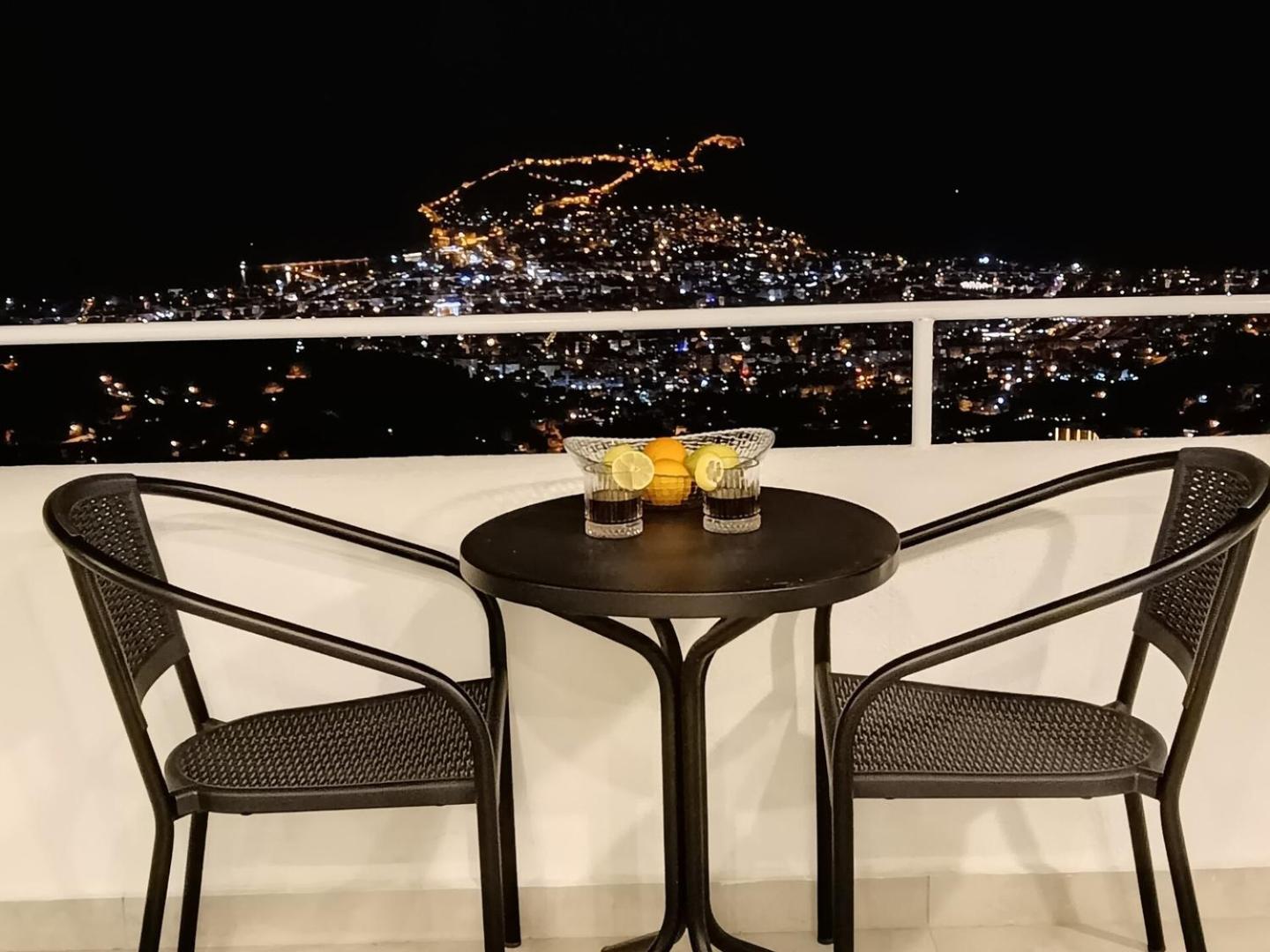 Luxury By The Coast Holiday home